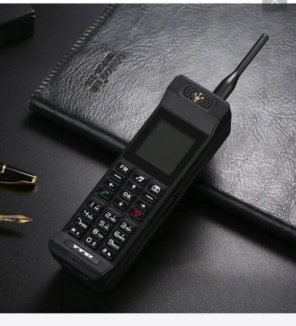 GSM/CDMA телефон с дистанционной радио-трубкой GSM/CDMA телефон с дистанционной радио-трубкой